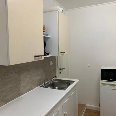 Ξενοδοχείο με διαμερίσματα Belle Vue Apartrooms