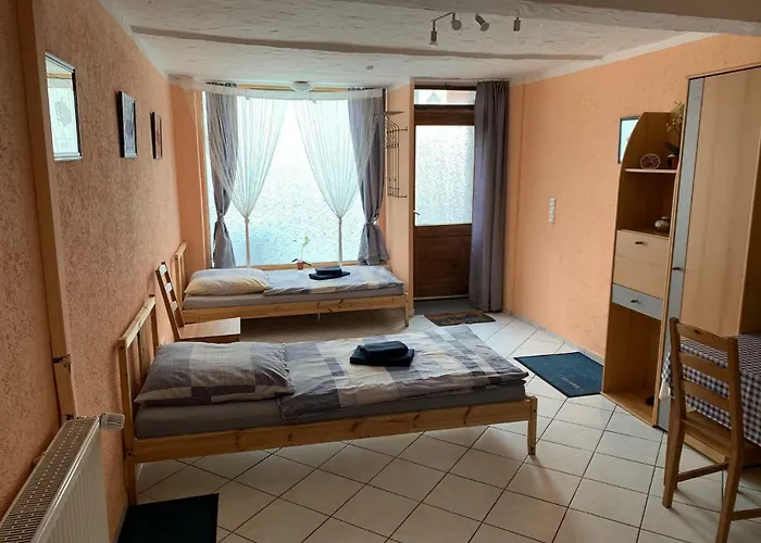 מלון דירות Belle Vue Apartrooms 3*